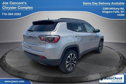 Billet Silver Metallic Clearcoat 2023 Jeep Compass Limited