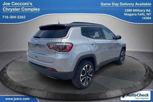 Billet Silver Metallic Clearcoat 2023 Jeep Compass Limited