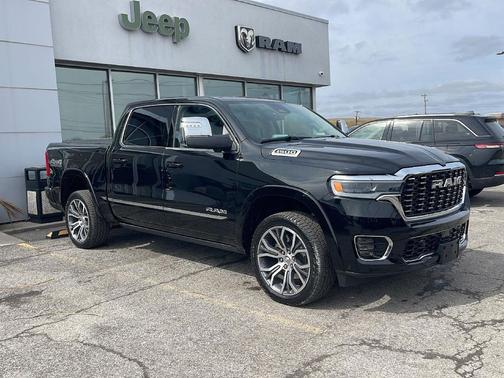 Diamond Black Crystal Pearlcoat 2026 RAM 1500 ST