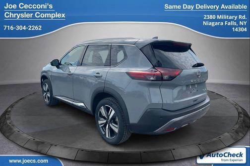 Boulder Gray Pearl 2023 Nissan Rogue SL