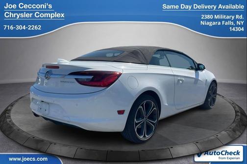 Summit White 2017 Buick Cascada Premium
