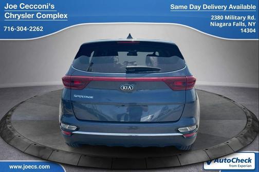 Pacific Blue 2021 Kia Sportage LX