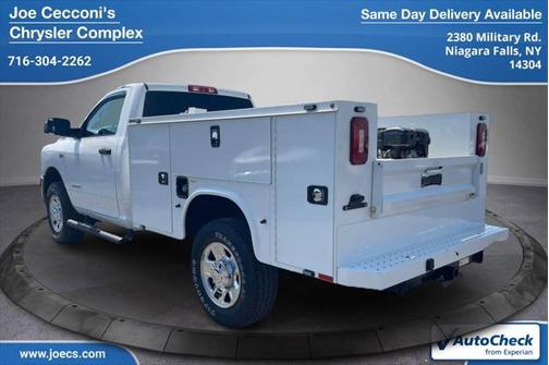 2022 RAM 2500 Tradesman Regular Cab 4x4 8' Box