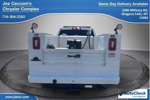 2022 RAM 2500 Tradesman Regular Cab 4x4 8' Box