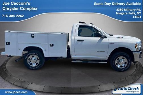 2022 RAM 2500 Tradesman Regular Cab 4x4 8' Box