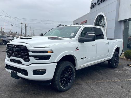 Bright White Clearcoat 2026 RAM 3500 Limited Crew Cab 4x4 6'4' Box
