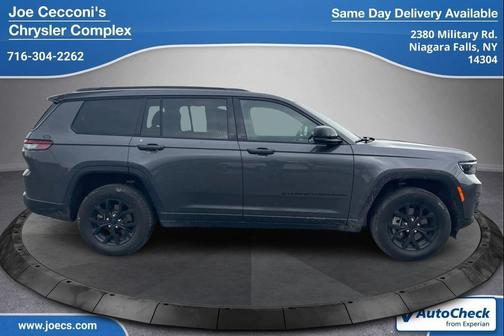 Baltic Gray Metallic Clearcoat 2025 Jeep Grand Cherokee L Altitude