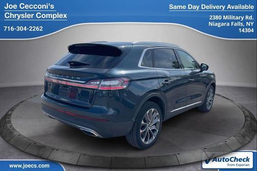 2022 Lincoln Nautilus Reserve