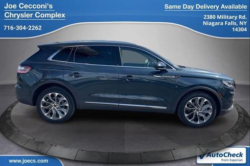2022 Lincoln Nautilus Reserve