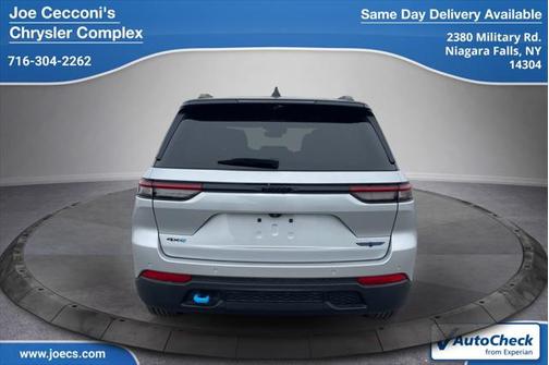 2023 Jeep Grand Cherokee 4xe Trailhawk
