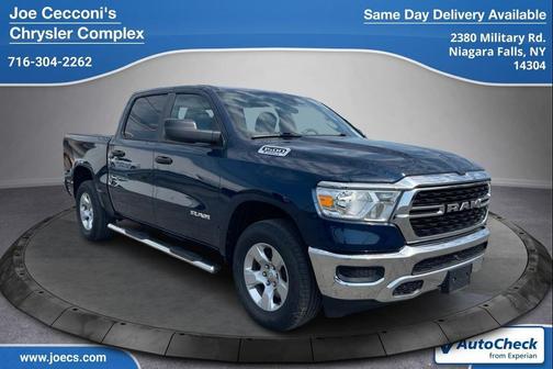 Patriot Blue Pearlcoat 2023 RAM 1500 Big Horn/Lone Star
