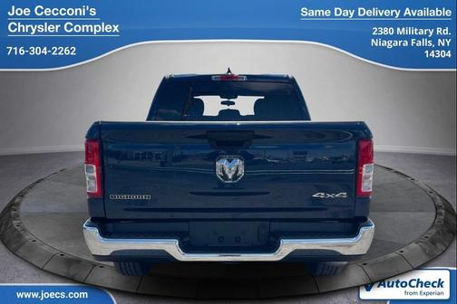 Patriot Blue Pearlcoat 2023 RAM 1500 Big Horn/Lone Star