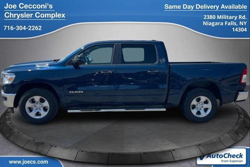 Patriot Blue Pearlcoat 2023 RAM 1500 Big Horn/Lone Star