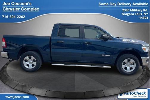 Patriot Blue Pearlcoat 2023 RAM 1500 Big Horn/Lone Star