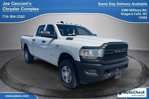 2021 RAM 2500 Tradesman Crew Cab 4x4 6'4' Box