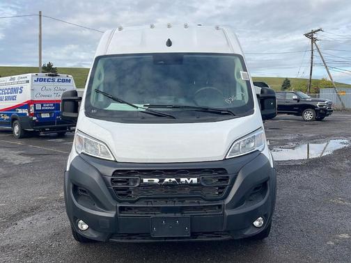 2025 RAM ProMaster 2500 Tradesman