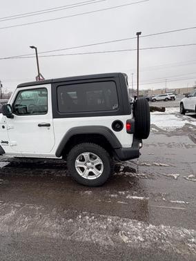 2022 Jeep Wrangler Sport S