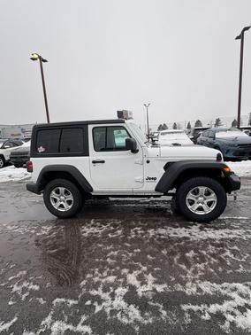 2022 Jeep Wrangler Sport S