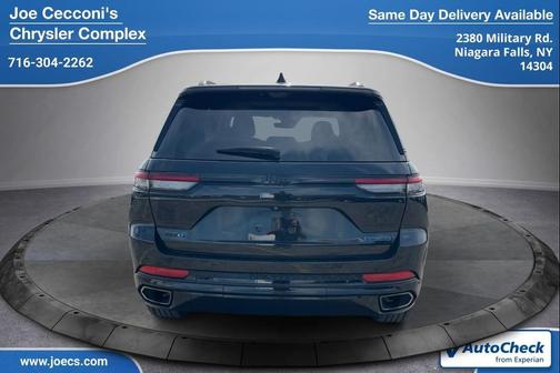 Diamond Black Crystal Pearlcoat 2023 Jeep Grand Cherokee 4xe 30th Anniversary