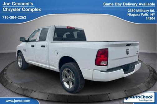 Bright White Clearcoat 2018 RAM 1500 Express