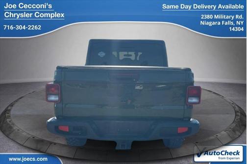 2022 Jeep Gladiator Sport