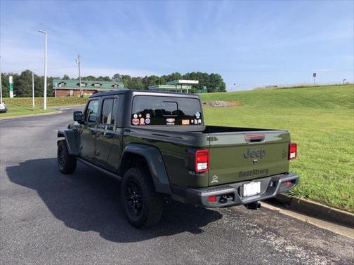 2021 Jeep Gladiator Willys 4x4
