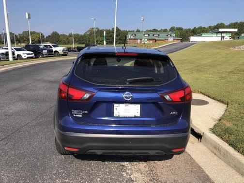 2018 Nissan Rogue Sport S