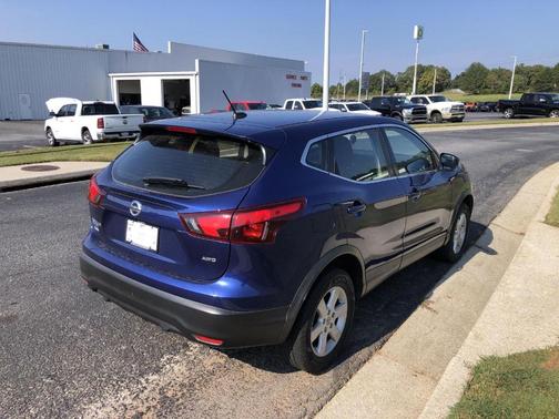 2018 Nissan Rogue Sport S