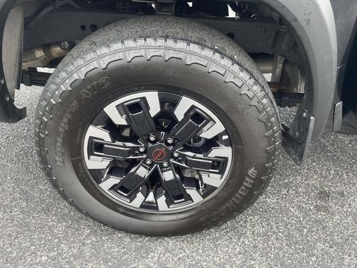 2024 Nissan Frontier PRO-4X