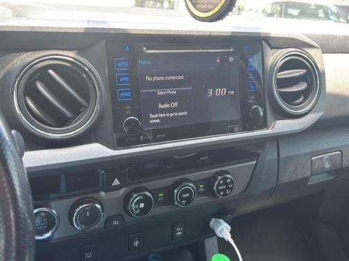 Super White 2017 Toyota Tacoma TRD Off Road