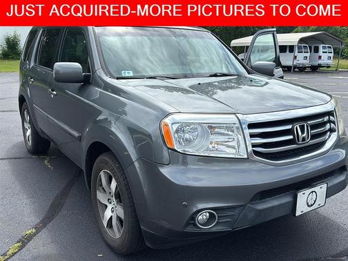 Polished Metal Metallic 2013 Honda Pilot Touring
