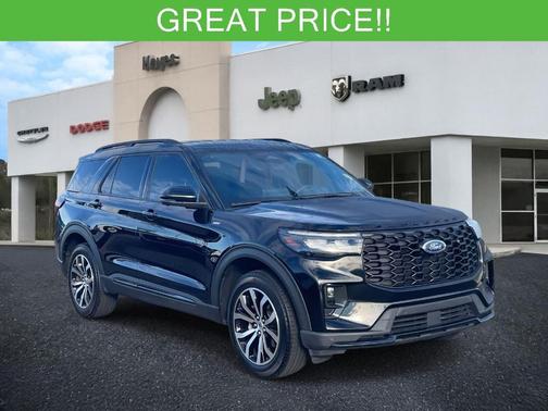 2025 Ford Explorer ST-Line