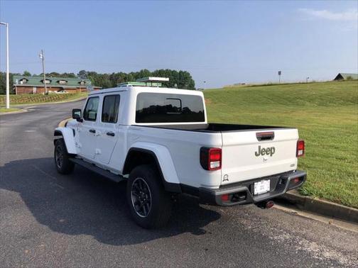2023 Jeep Gladiator Overland 4x4