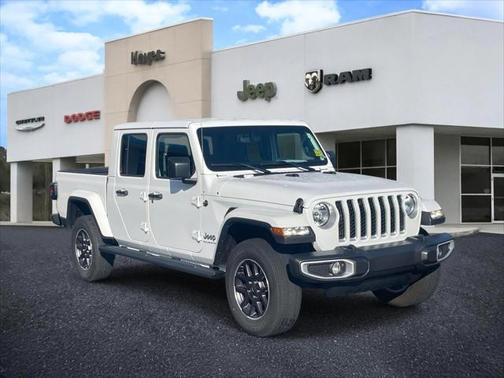 2023 Jeep Gladiator Overland 4x4