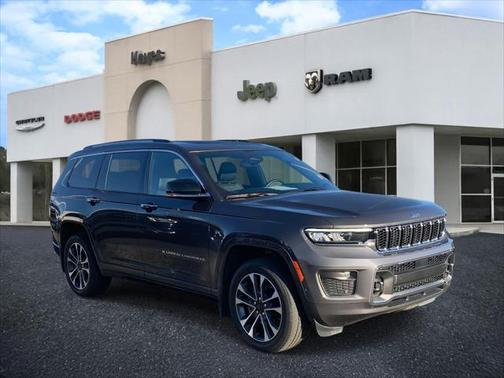 2022 Jeep Grand Cherokee L Overland 4x2