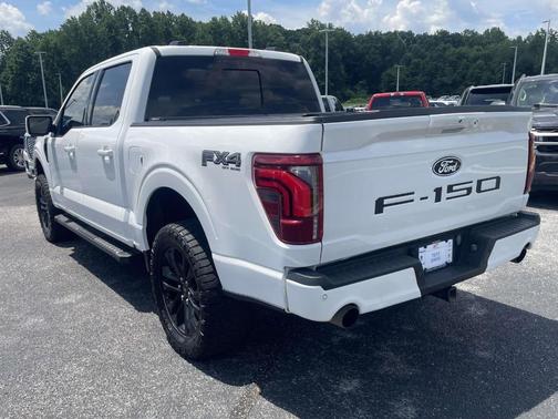Oxford White 2024 Ford F-150 Lariat