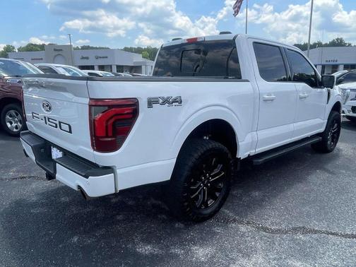 Oxford White 2024 Ford F-150 Lariat