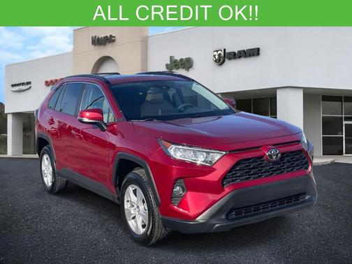 2020 Toyota RAV4 XLE