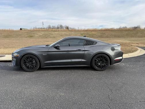 2020 Ford Mustang GT Premium