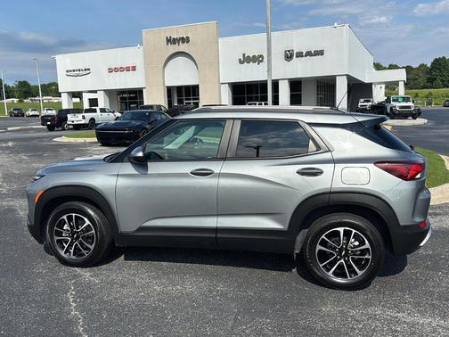 Sterling Gray Metallic 2024 Chevrolet Trailblazer LT