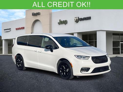 2024 Chrysler Pacifica Hybrid Select