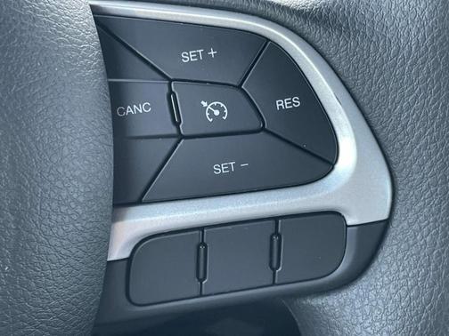 2020 Jeep Renegade Jeepster