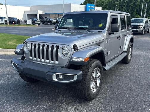 Billet Silver Metallic Clearcoat 2019 Jeep Wrangler Unlimited Sahara