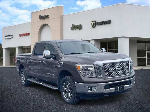 2017 Nissan Titan XD SL