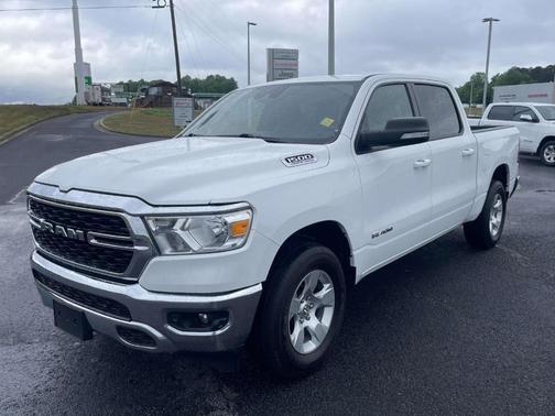 Bright White Clearcoat 2022 RAM 1500 Big Horn