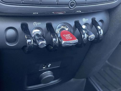 2021 MINI Countryman Oxford Edition