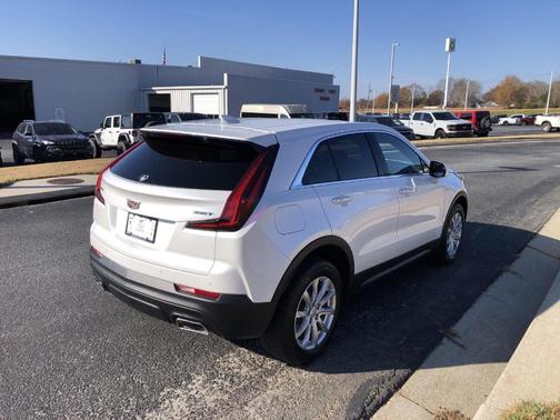 2023 Cadillac XT4 Luxury