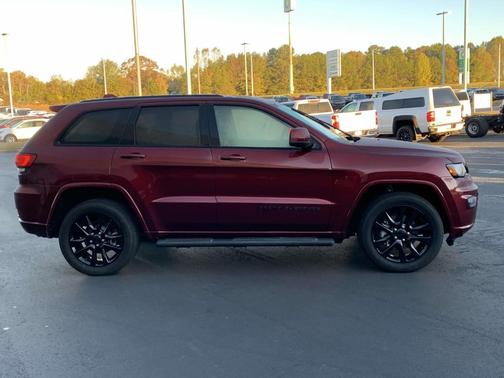 2019 Jeep Grand Cherokee Altitude