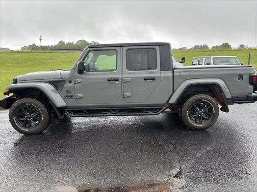 2021 Jeep Gladiator Freedom 4x4