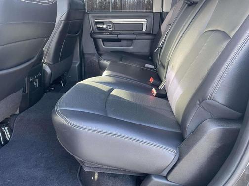 2018 RAM 2500 Laramie